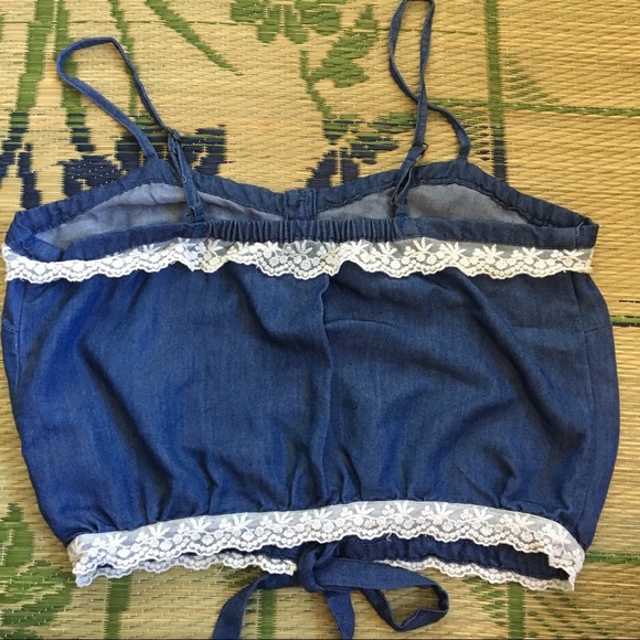 NWOT Denim Blue Shirt with White Lace detail - Picture 2 of 4